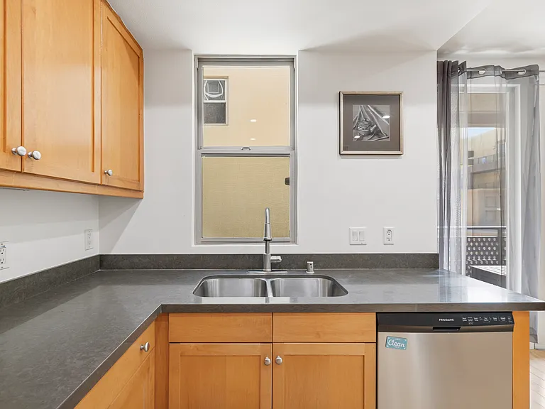 201 E Angeleno Ave #205 — Photo 19