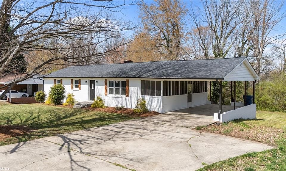 1st image of 735 Hallmark Dr