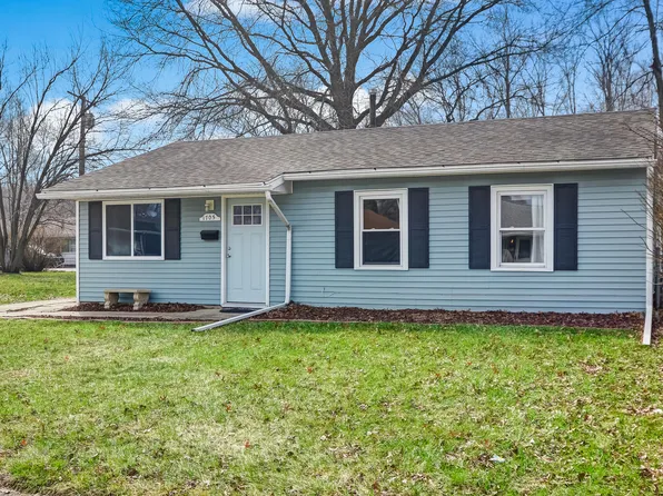 1705 E 33rd Pl, Hobart, IN 46342