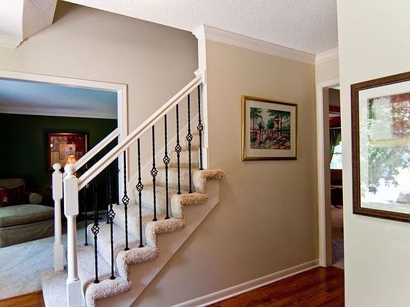 4th image of 12426 Mastin St