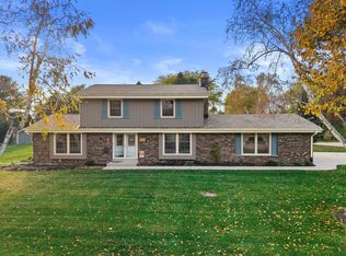 W332N5543 Linden CIRCLE W W, Nashotah, WI 53058