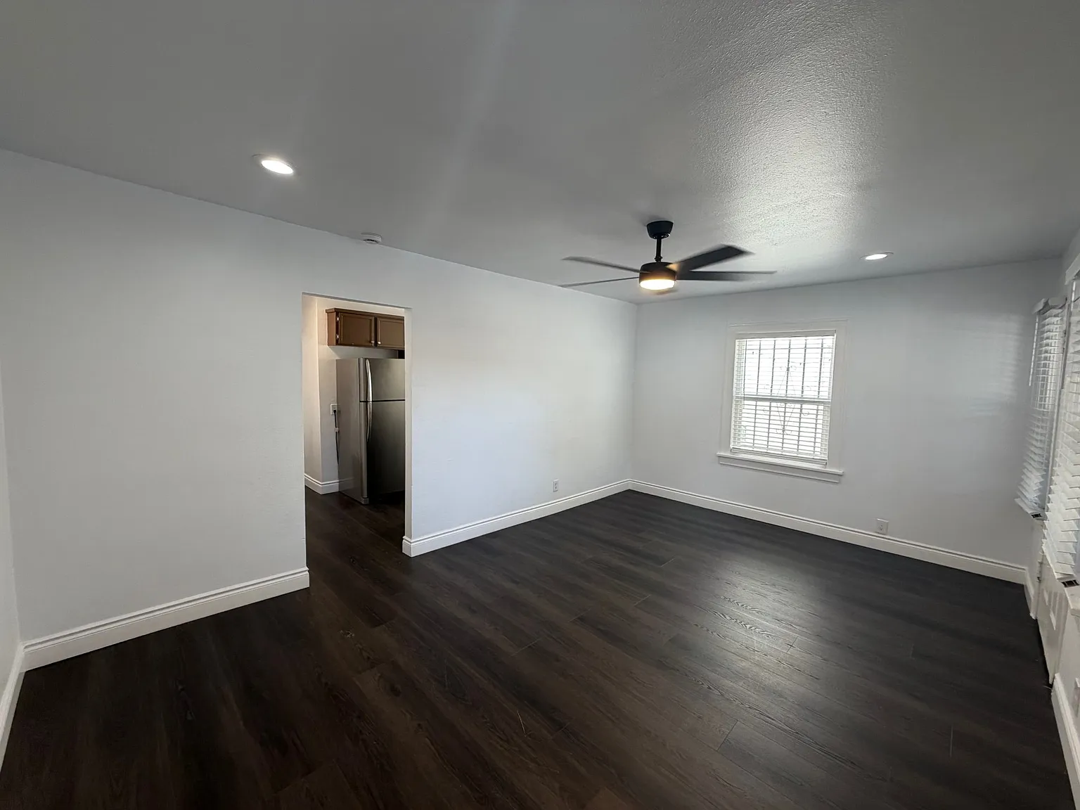 1 bed, 650 sqft, $1,800 — Photo 3