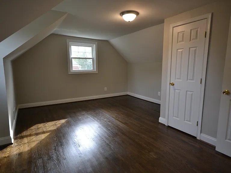 2623 Dakota St — Photo 19