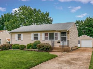 9732 Shuffle Dr, Saint Louis, MO 63123