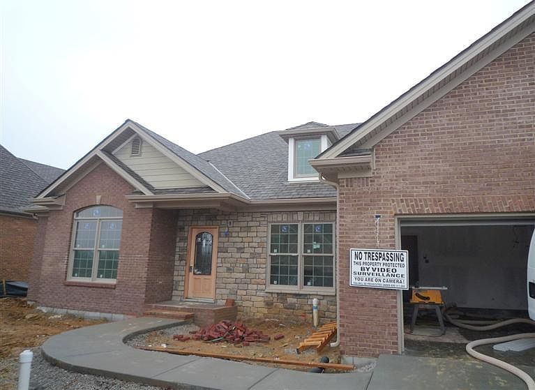 2nd image of 2448 Rossini Pl