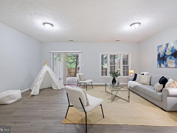 4th image of 14554 Oakmere Dr #Basement