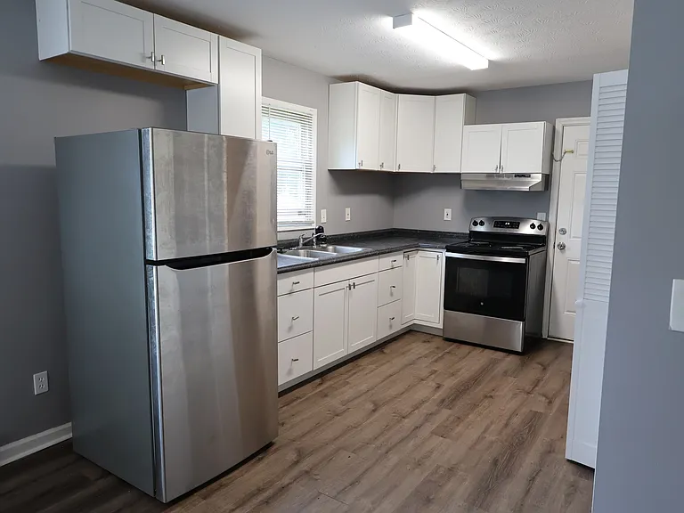 184 W Hayden Pike — Photo 6