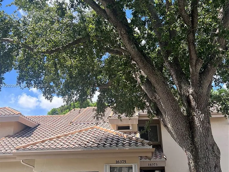 16373 Malibu Dr #51 — Photo 3