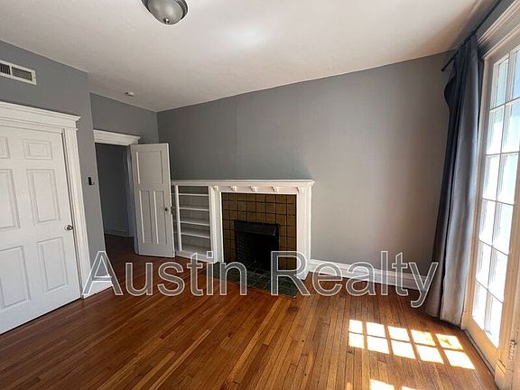 5th image of 6041 Waterman Blvd APT 2E