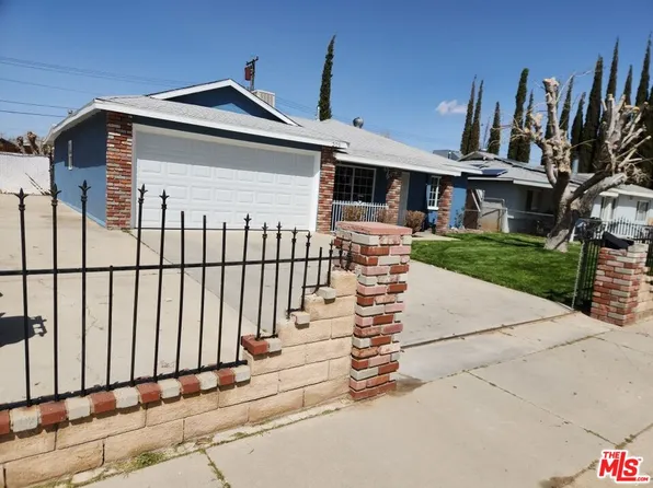 209 E Avenue P4, Palmdale, CA 93550