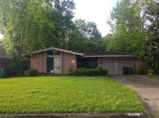 9615 Meadowcroft Dr, Houston, TX 77063