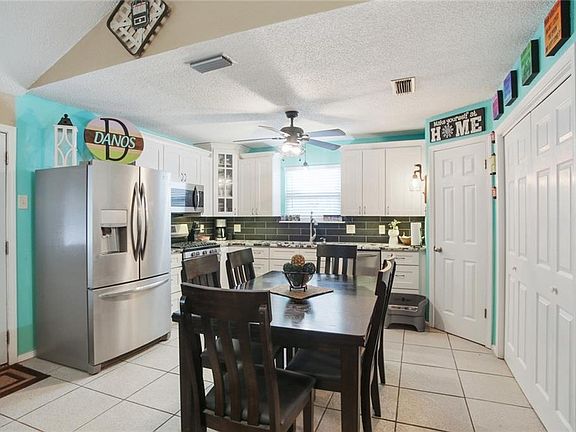 5th image of 2816 Bayou Teche Dr