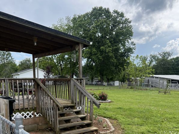105 Copper Hollow Dr, Murfreesboro, TN 37130