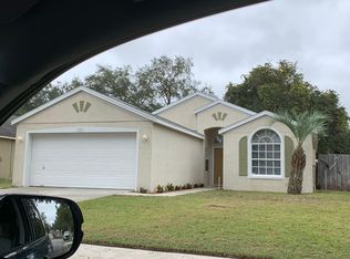 383 Comfort Dr, Apopka, FL 32712