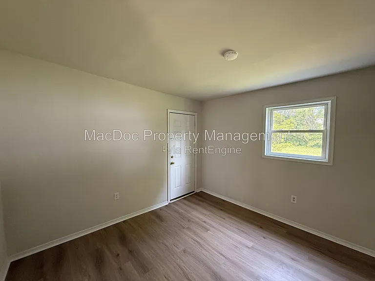 209 Hamilton St #A — Photo 15