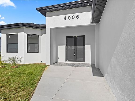 4th image of 4006 5th St SW