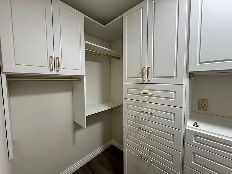 1108 Maddox Creek Ln — Photo 20