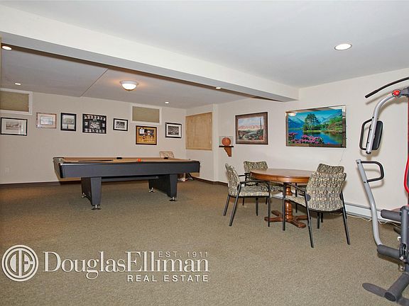 4th image of 39 Wagon Wheel Ln