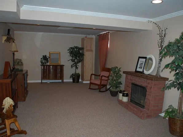 1772 Navion Ct, Galloway, OH 43119