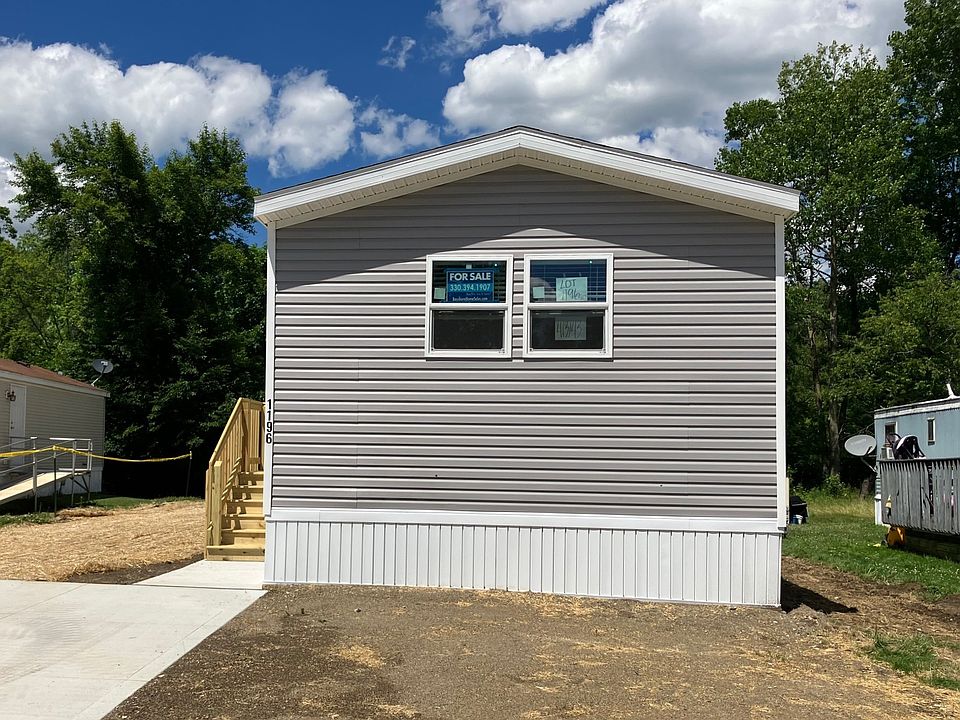 1st image of 1196 E Park Dr #1196