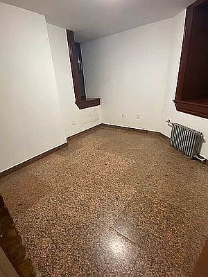 4th image of 108 E 97th St #4B