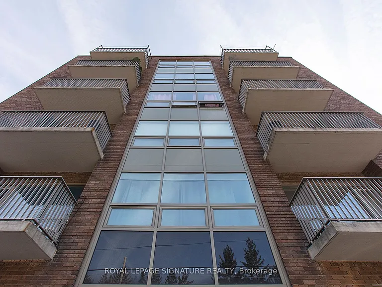 1291 Bayview Ave #306 — Photo 6