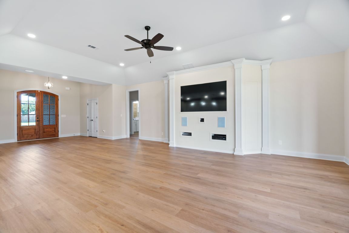 next background image