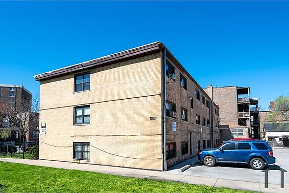 9050 S Escanaba Ave — Photo 16