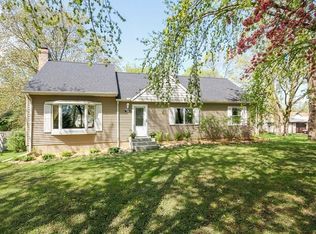 7880 Groveland Rd, Mounds View, MN 55112