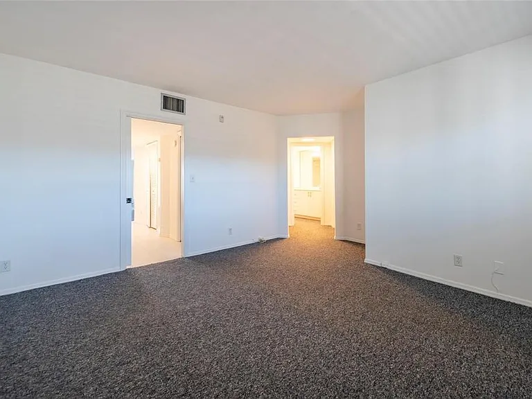 3101 NE 47th Ct #504 — Photo 19