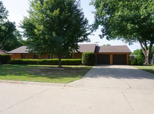 211 E Copeland Ave, Kingman, KS 67068
