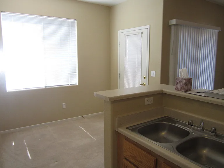 9050 W Warm Springs Rd #1081 — Photo 6