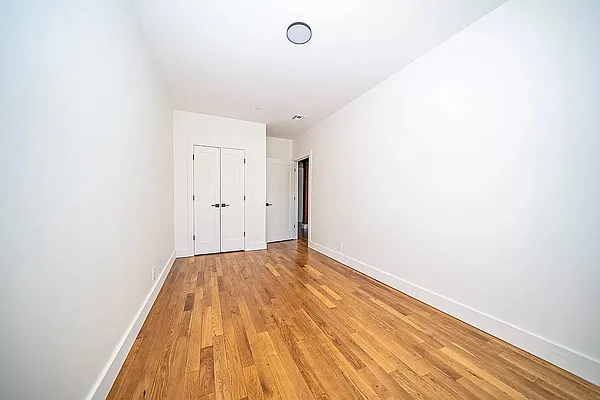 Rented by Level Group | media 20