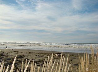 1277 Ocean Shores Blvd SW, Ocean Shores, WA 98569