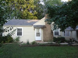 2324 S Luster Ave, Springfield, MO 65804