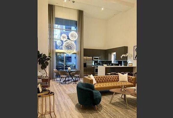 4th image of 460 S Shore Dr #310