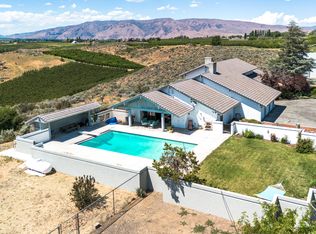 8190 Naches Hgts Rd, Yakima, WA 98903