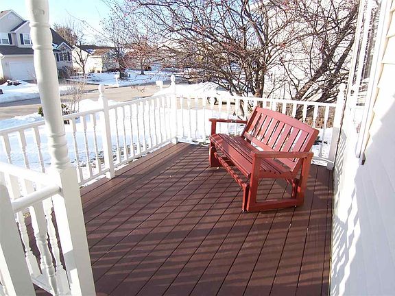 3rd image of 224 Briargate Dr