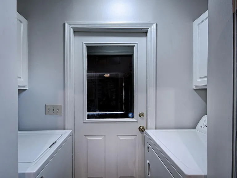 7166 Copper Ridge Dr — Photo 8