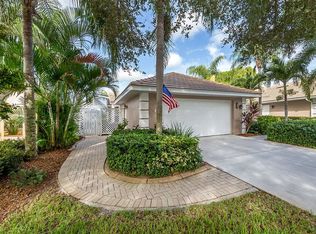 540 Clubside Cir, Venice, FL 34293