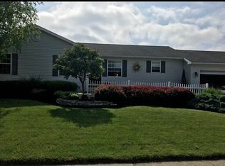 34 Eden St, Tiffin, OH 44883