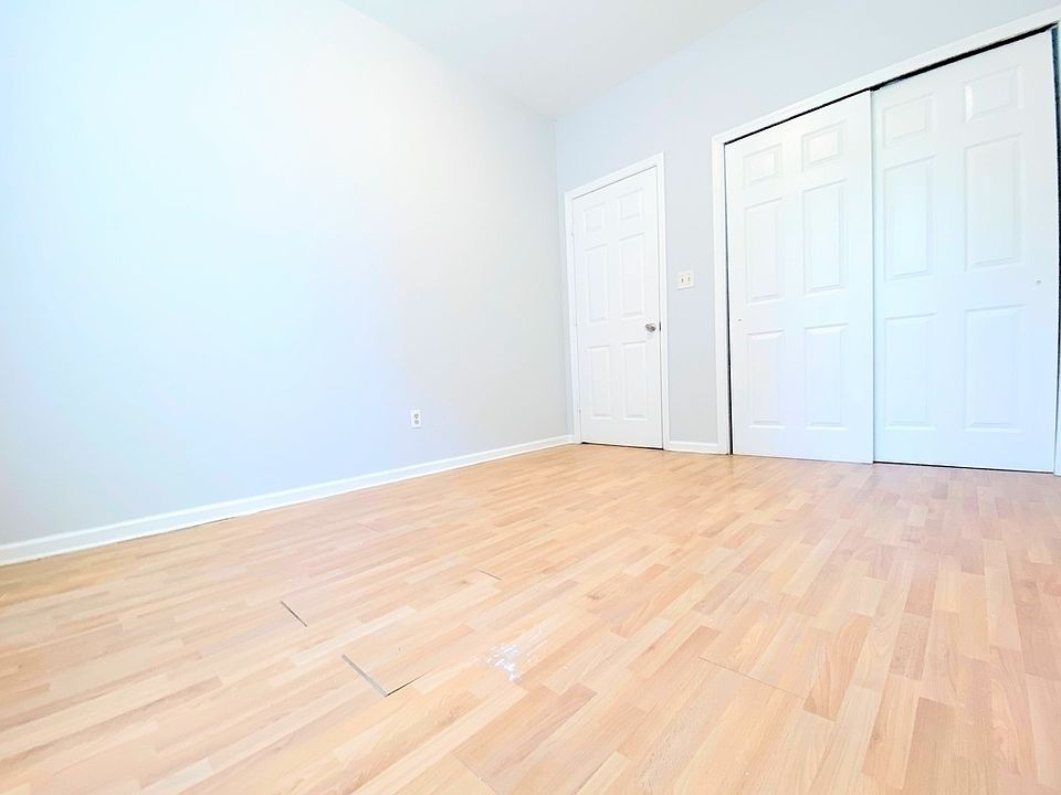 2nd image of 347 Franklin Ave #2N