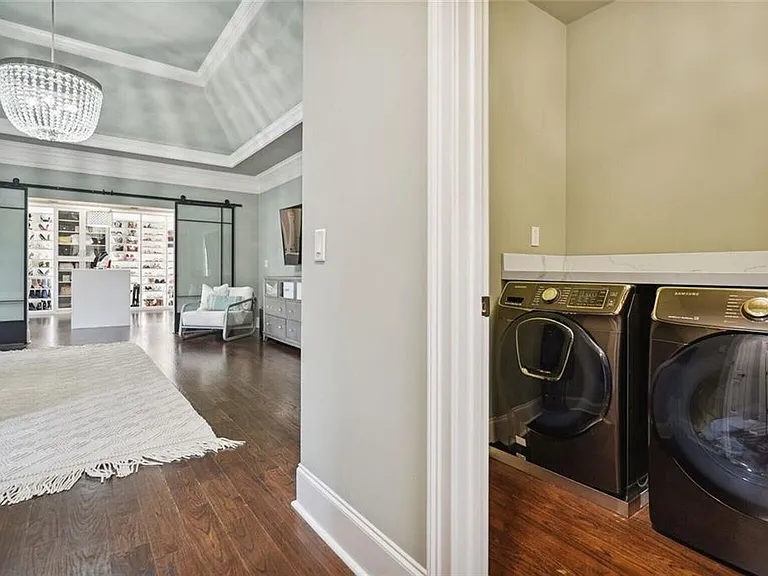 1930 Northside Dr NW — Photo 15