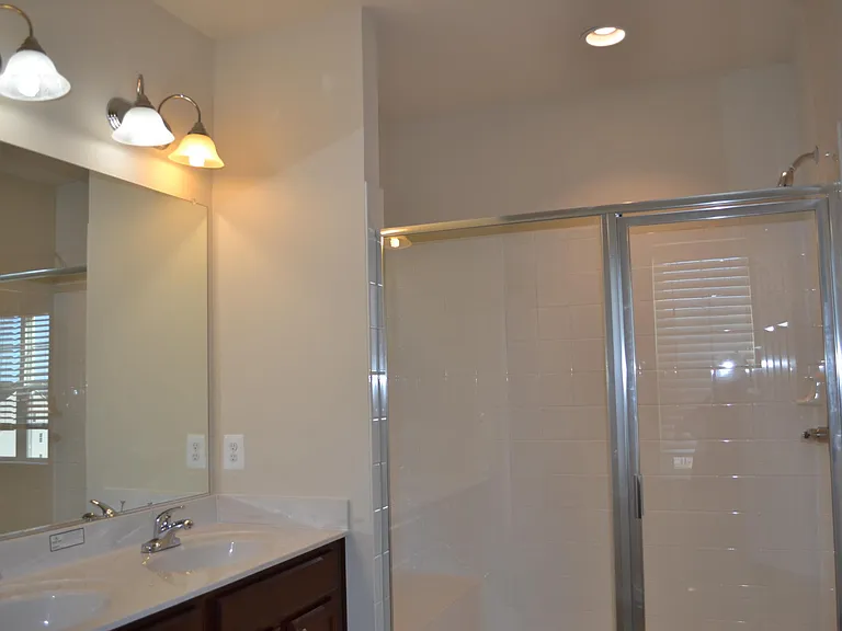 14300 Potomac Heights Ln — Photo 37
