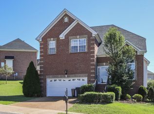 105 Bartlett Ln, Hendersonville, TN 37075