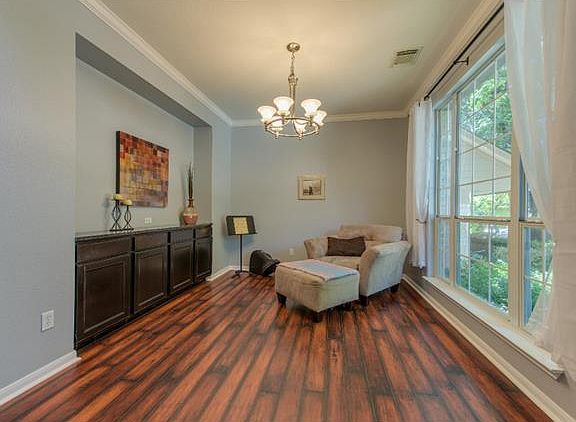 4th image of 5125 Scottish Thistle Dr