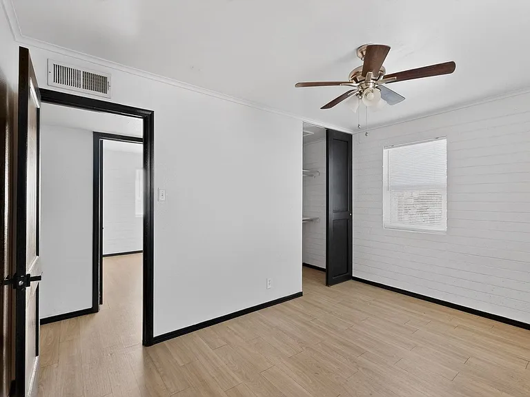 6203 Trowbridge Dr — Photo 27