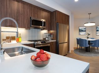 6701 Shellmound St #621, Emeryville, CA 94608