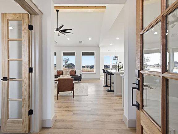 3rd image of 2439 Winding Ridge Dr