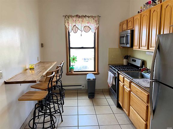 5th image of 46 N Village Ave APT 16